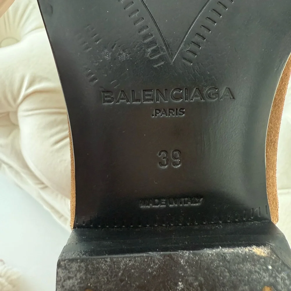 Balenciaga Brown Suede Chelsea Boots woman - Picture 4 of 4
